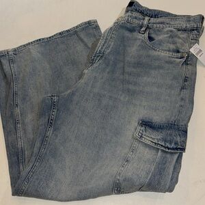 Gap denim women’s high-rise wide leg Cargo jeans 20\35R NWT